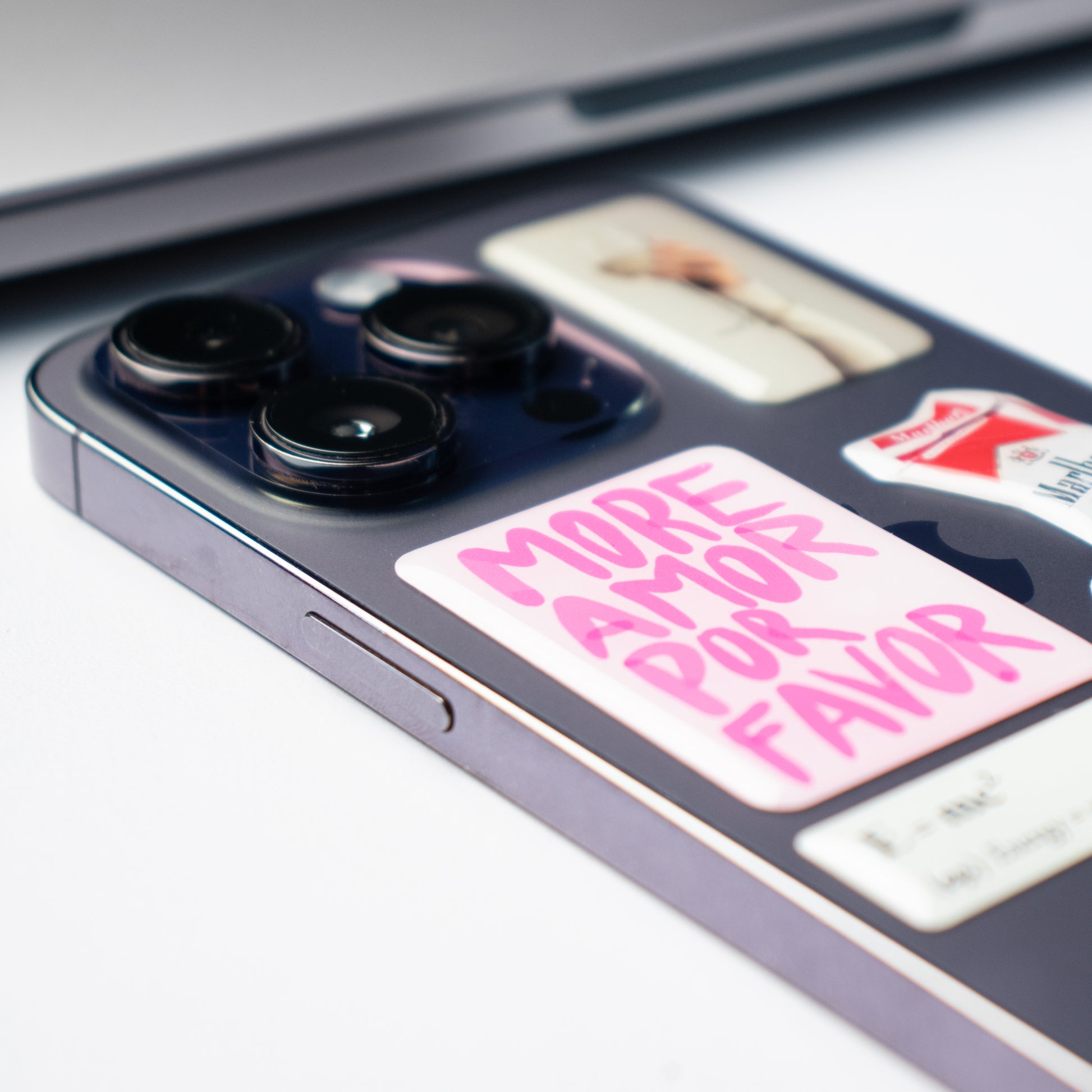 Amor & Aroma Sticker Pack